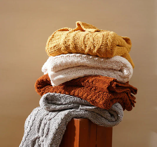 Laundry - Blankets & Throws